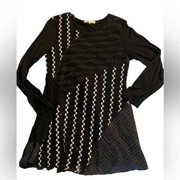 Indigo Soul crochet sweater in 5 different patterns, mini dress size small - Picture 2 of 7